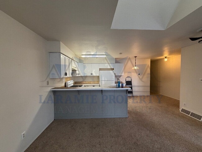 1080 N 18th St in Laramie, WY - Building Photo - Building Photo