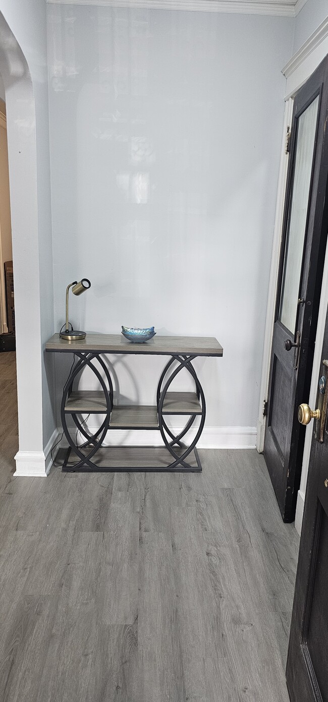 7712 S Carpenter St, Unit #1, Unit #1