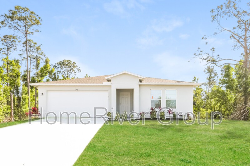 3916 NW 46th Terrace in Cape Coral, FL - Building Photo