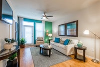 Queenston Manor photo'