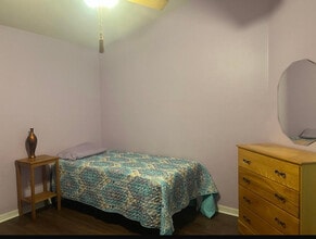 8460 Village Edge Cir, Unit 1 in Ft. Myers, FL - Building Photo - Building Photo