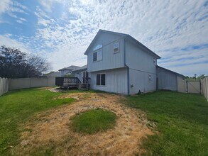 409 S Sonora Ln in Spokane Valley, WA - Foto de edificio - Building Photo