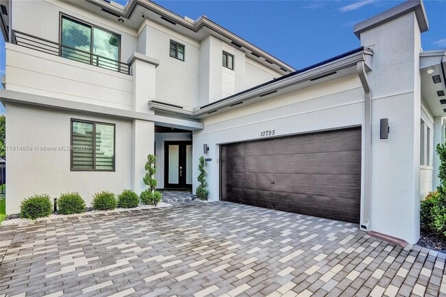 property at 10795 Oceano Wy