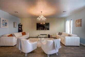 14919 Hartsmith Dr in Austin, TX - Building Photo - Building Photo