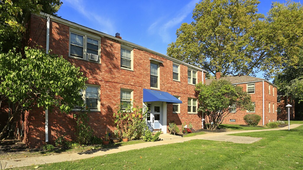 Lakeside Cove Apartments Euclid, OH Apartments For Rent