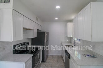 910 Sea Gull Dr in Mount Pleasant, SC - Building Photo - Building Photo