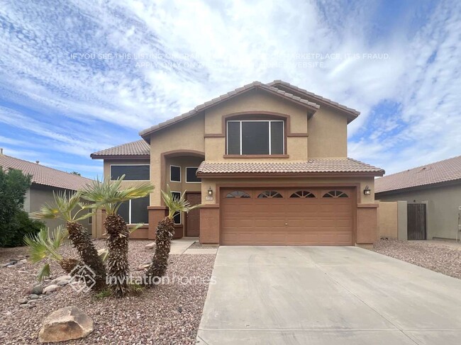 property at 3910 E Tremaine Ave
