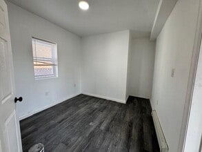 139-24 88th Ave in Queens, NY - Building Photo - Building Photo