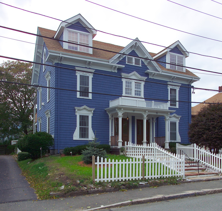 15-17 Phipps St in Quincy, MA - Foto de edificio