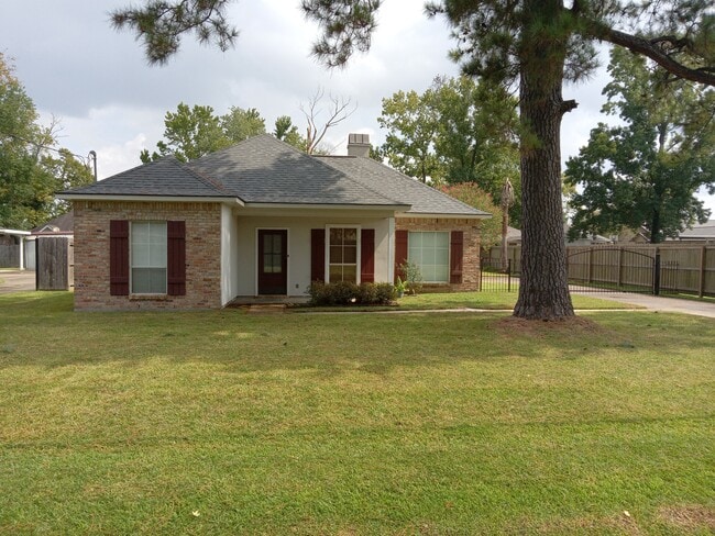 property at 18404 White Oak Dr