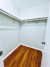 924 E Dean Keeton St in Austin, TX - Building Photo - Building Photo