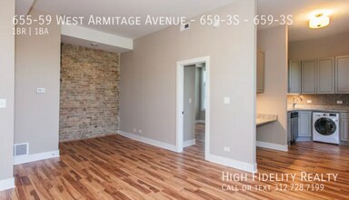655 W Armitage Ave in Chicago, IL - Building Photo - Building Photo