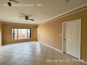 4309 Bayside Village Dr in Tampa, FL - Building Photo - Building Photo