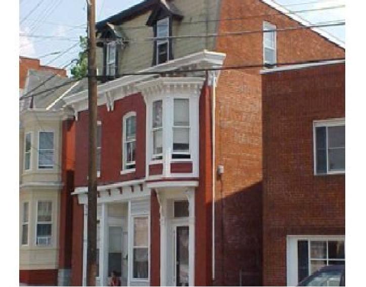 505507 W Washington St in Hagerstown, MD - Foto de edificio