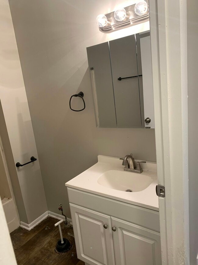 413 Silvercliffs Ave in Cambridge, OH - Building Photo - Building Photo