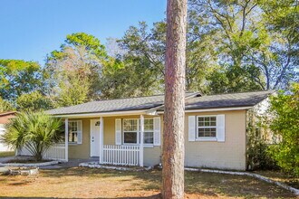 126 Aries Dr in Orange Park, FL - Building Photo - Building Photo