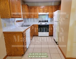 107 B S Baridon St in Conway, AR - Building Photo