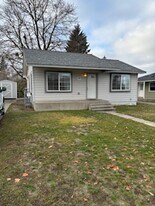 5815 N Elgin St in Spokane, WA - Building Photo