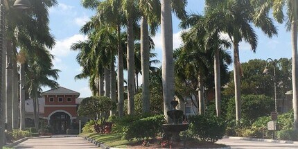 4179 N Haverhill Rd in West Palm Beach, FL - Building Photo - Building Photo