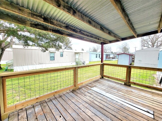 property at 312 Paddock St