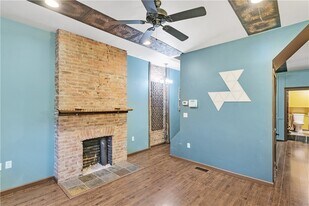 297 42nd St in Pittsburgh, PA - Building Photo