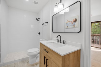 2907 Woodrich Dr, Unit A in Tallahassee, FL - Building Photo - Building Photo