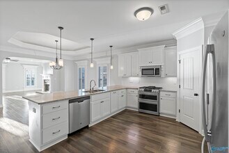 8003 Misty Valley Way in Owens Cross Roads, AL - Building Photo - Building Photo