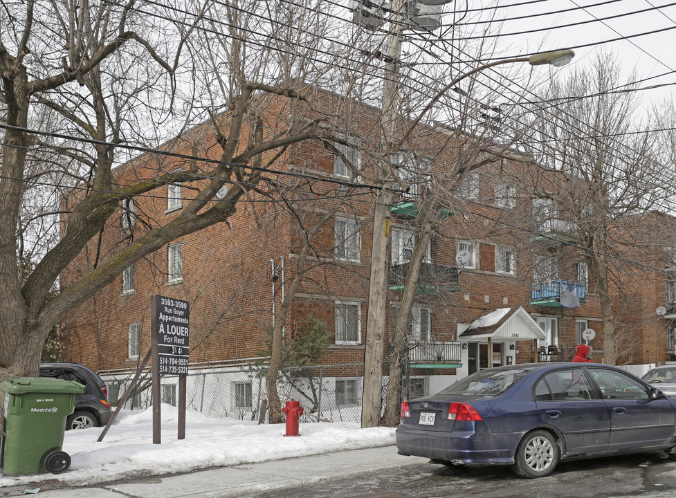 3385 Goyer in Montréal, QC - Building Photo