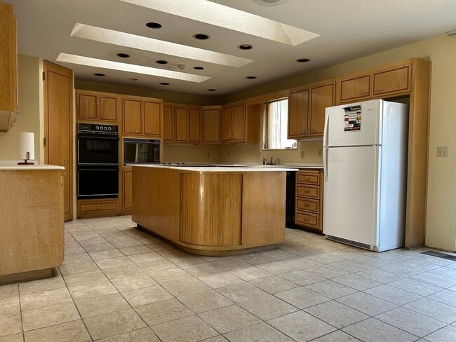 property at 108 Timberlake Ct