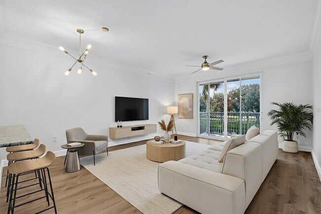 2032 Alta Meadows Ln in Delray Beach, FL - Building Photo - Building Photo