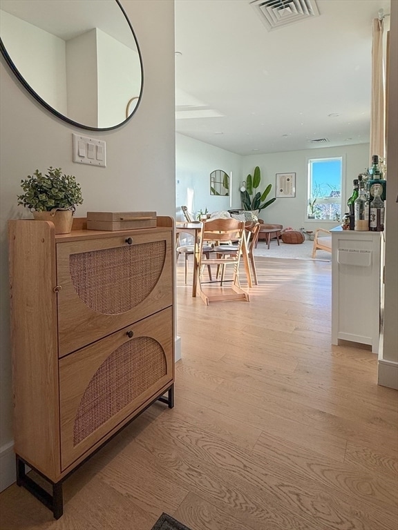 301 Border St in Boston, MA - Building Photo - Building Photo