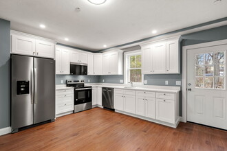 257 Columbian St in Weymouth, MA - Building Photo - Building Photo