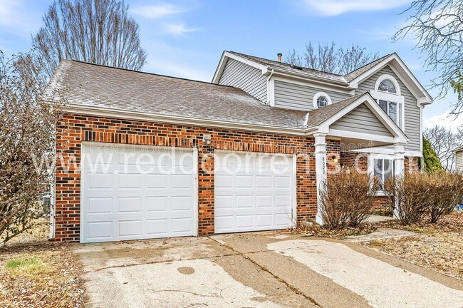 8029 Cardinal Cove W in Indianapolis, IN - Building Photo - Building Photo