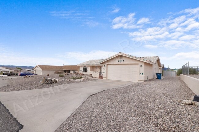 1437 Inverness Ct in Lake Havasu City, AZ - Building Photo - Building Photo