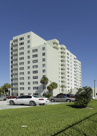 Mildred and Claude Pepper Towers in Miami, FL - Building Photo - Building Photo