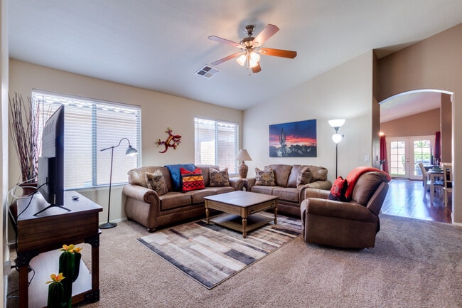44342 Palmen Dr in Maricopa, AZ - Building Photo - Building Photo