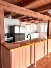 150 N Shore Dr, Unit 1 in Stow, MA - Foto de edificio - Building Photo