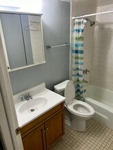 14449 Van Buren St, Unit 1W in Dolton, IL - Building Photo - Building Photo