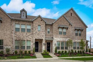 1577 Windermere Wy in Farmers Branch, TX - Building Photo