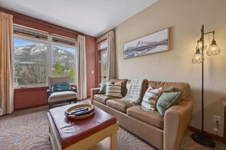 170 Kananaskis Way, Unit SI ID1499951P in Canmore, AB - Building Photo - Building Photo