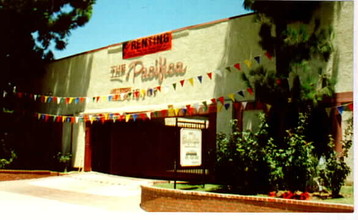 The Pacifica Apartments in Northridge, CA - Building Photo - Building Photo