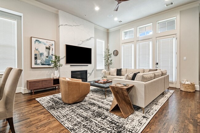 property at 1847 Edwards St