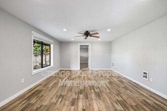 24305 102nd Ave Ct E in Graham, WA - Building Photo - Building Photo