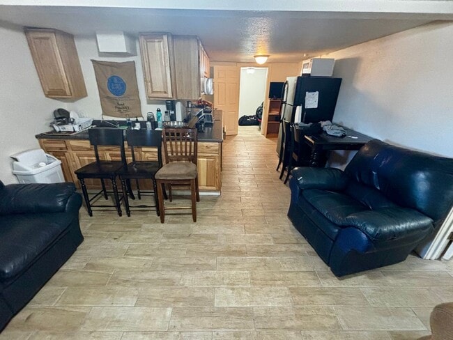 623 S Jefferson St in Moscow, ID - Foto de edificio - Building Photo