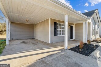 410 Shenandoah Ct in Winder, GA - Building Photo - Building Photo