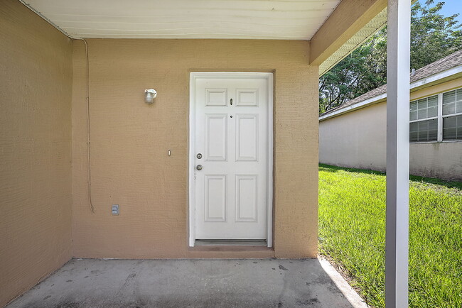 532 Paulling Dr in Leesburg, FL - Building Photo - Building Photo