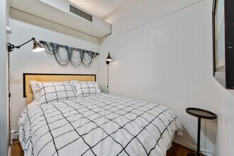 478 9th Ave in New York, NY - Building Photo - Building Photo