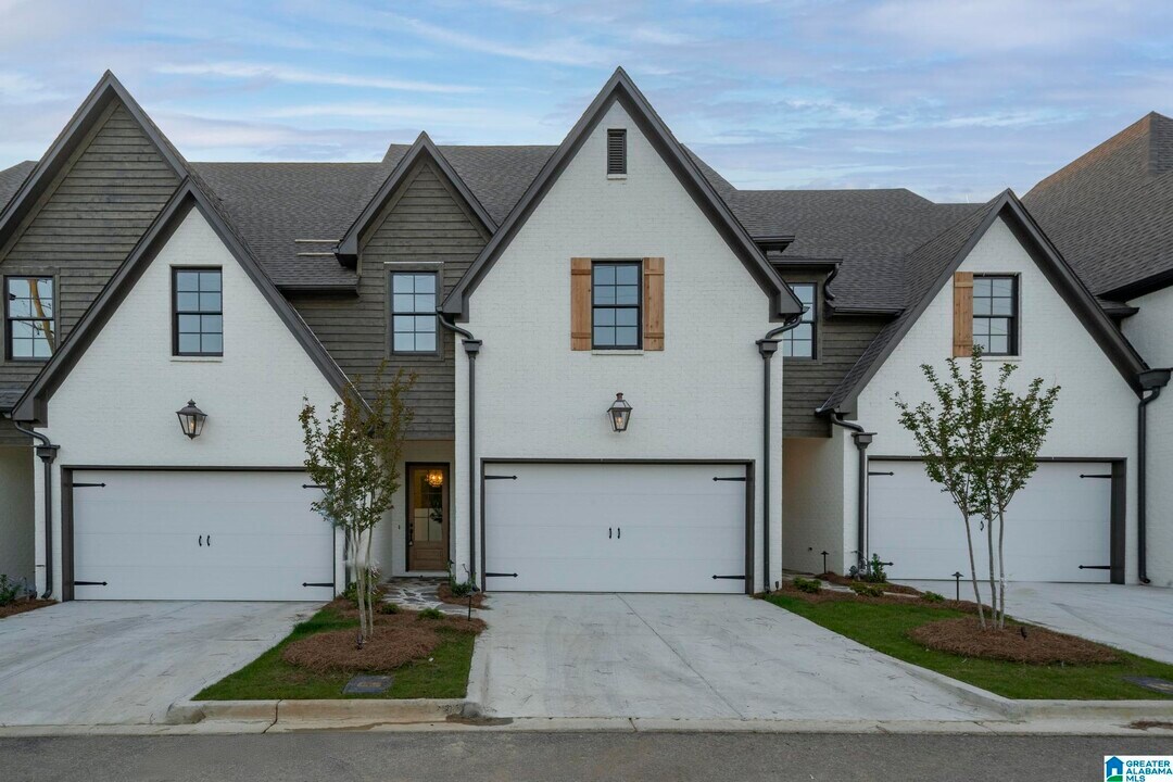 4430 McElwain Ct in Birmingham, AL - Building Photo