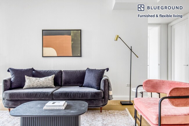 105 Duane St, Unit SI FL20-ID738 in New York, NY - Building Photo - Building Photo