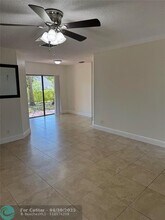 11400 NW 45th St in Coral Springs, FL - Building Photo - Building Photo